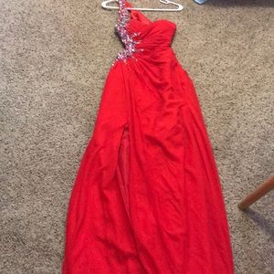 Red prom dress